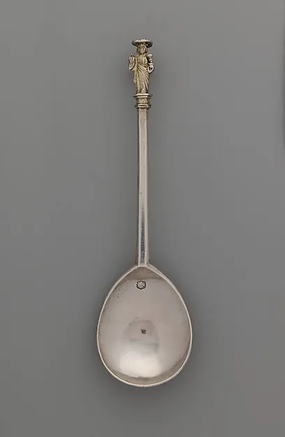 Apostle spoon: St. John by William Cawdell depicting Matthew 3