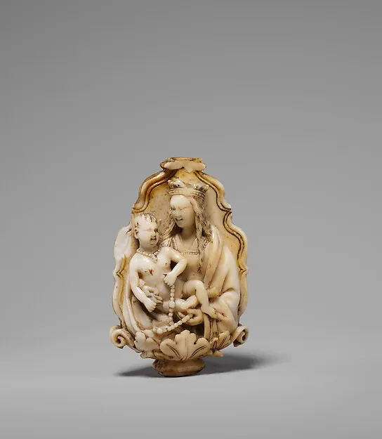 Rosary bead by Anonymous depicting Luke 2