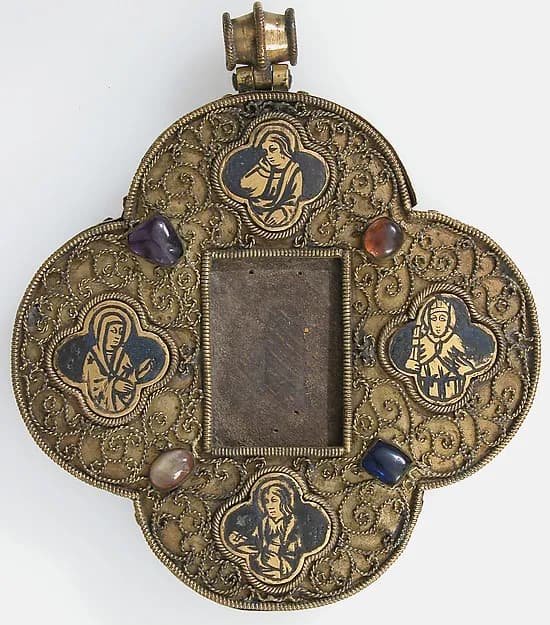 Quatrefoil Mount for a Medieval Ivory of the Crucifixion by Anonymous depicting Matthew 27